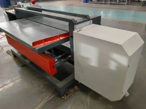 close up of wood pallet dismantling band saw machine